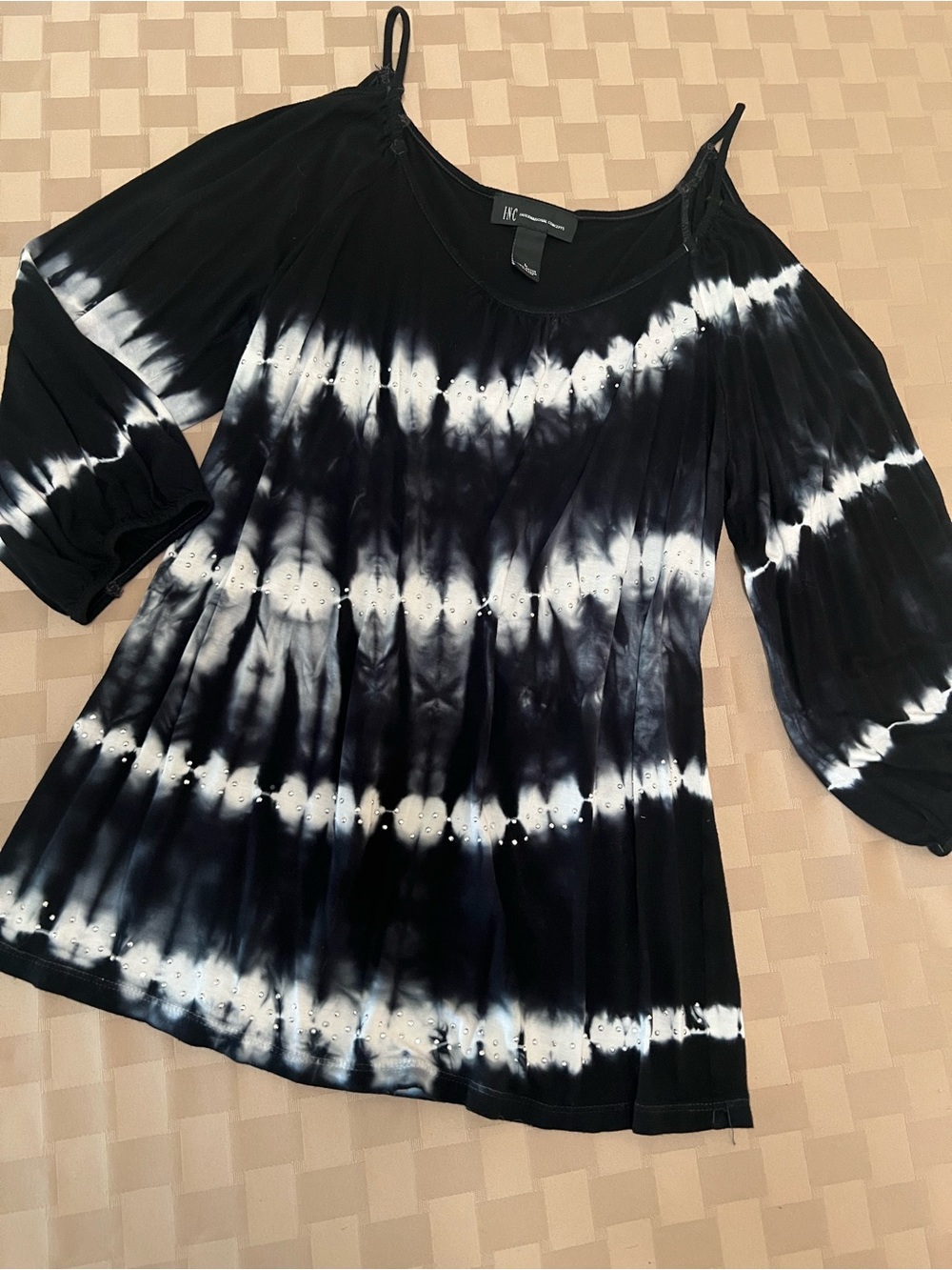 INC Concepts Navy Blue And White Tie Dye Cold Shoulder Silver Studded Top L